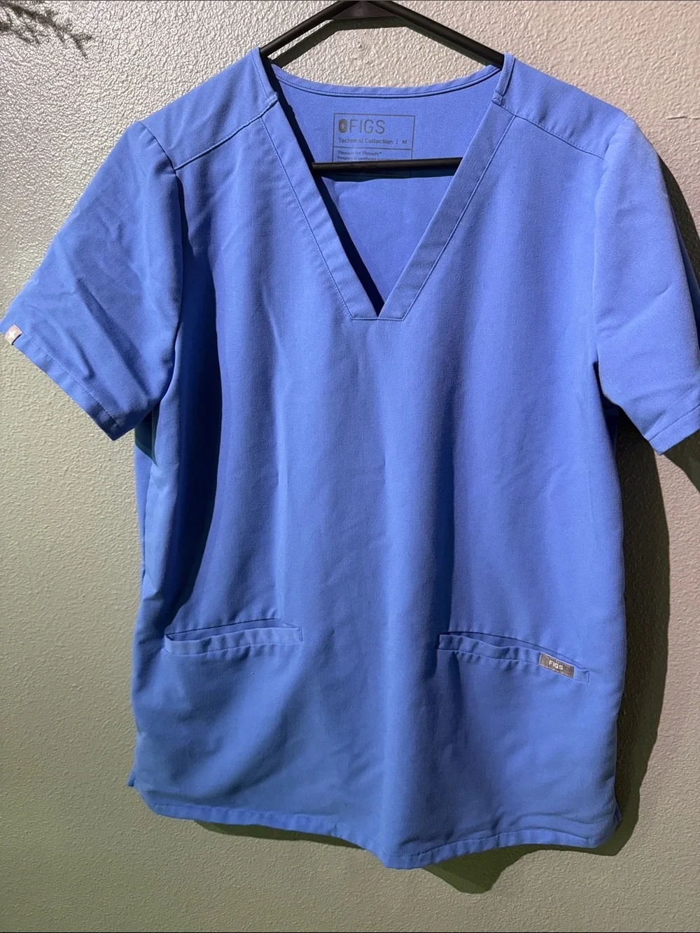 Figs V-Neck Scrub Top in capri blue. Size M. Excellent condition